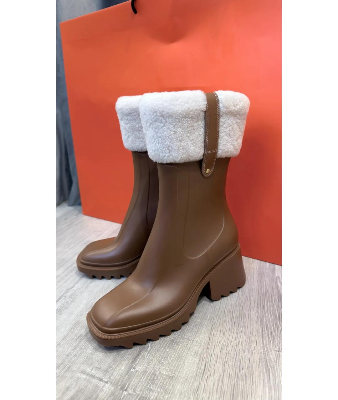 CHLOE Коричневые резиновые полусапоги, фото 5