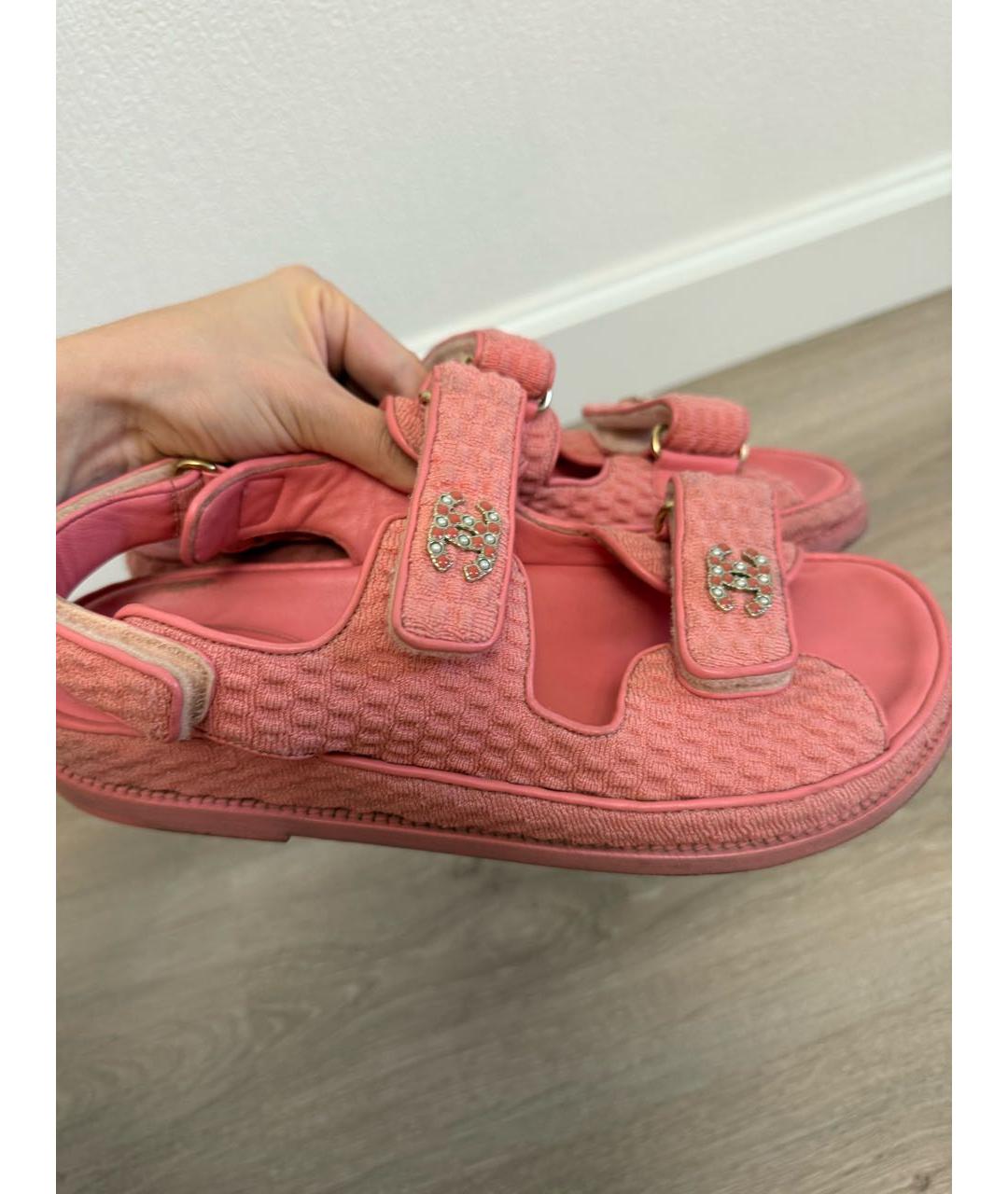 CHANEL Коралловые текстильные сандалии, фото 5