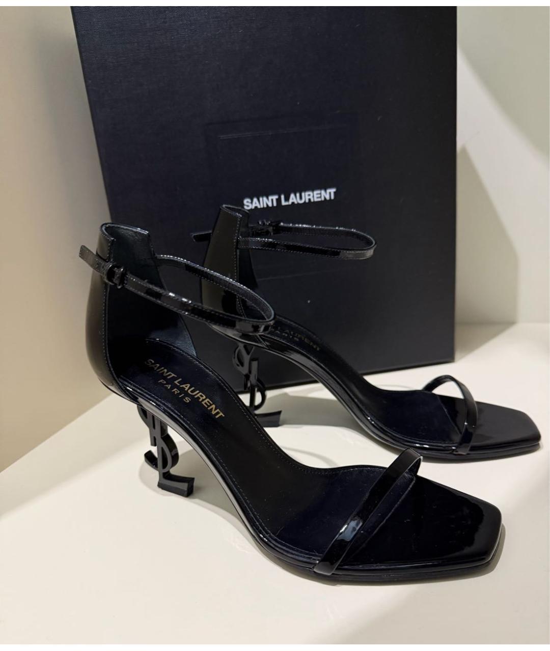 SAINT LAURENT Черные босоножки из лакированной кожи, фото 9