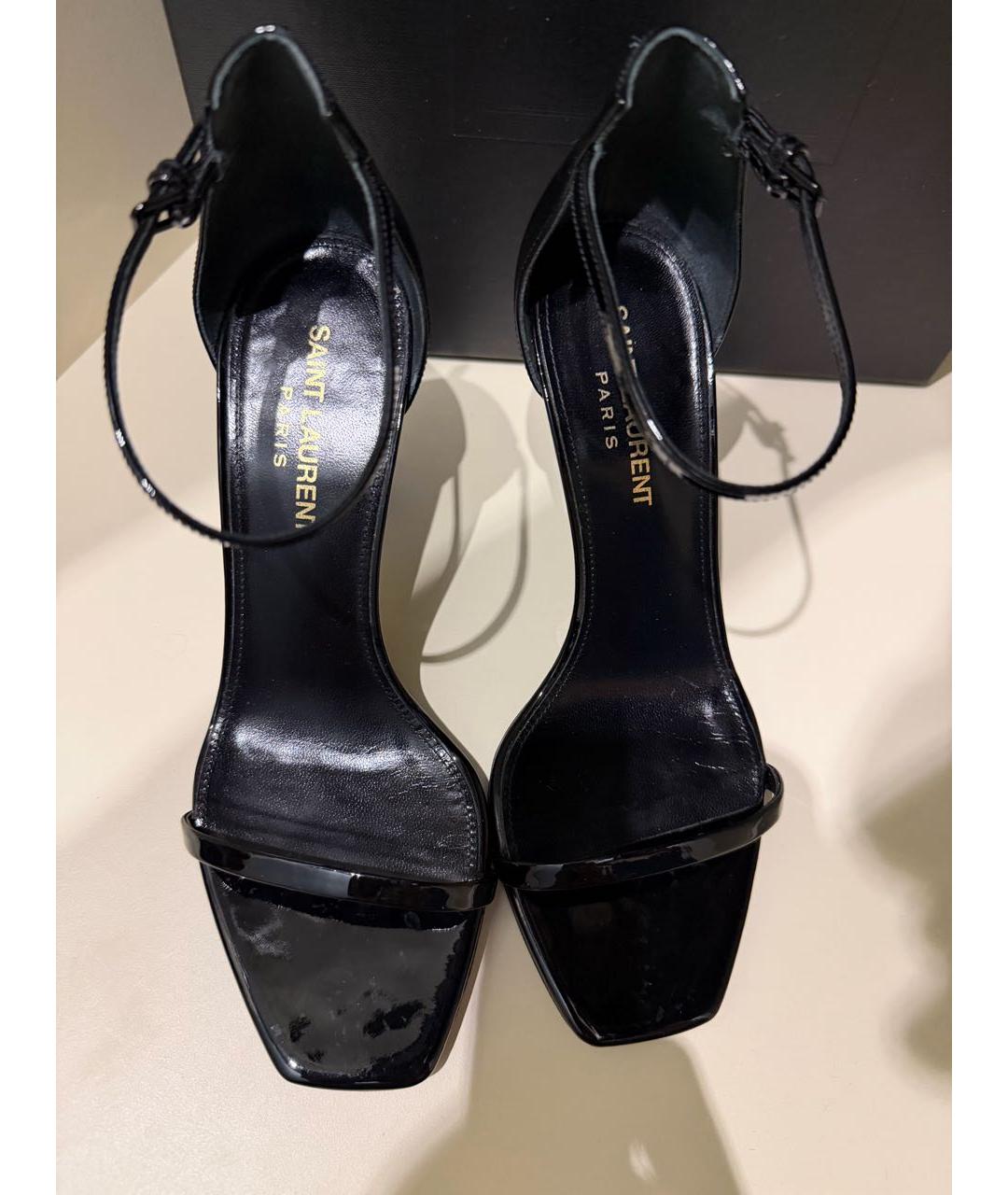 SAINT LAURENT Черные босоножки из лакированной кожи, фото 2