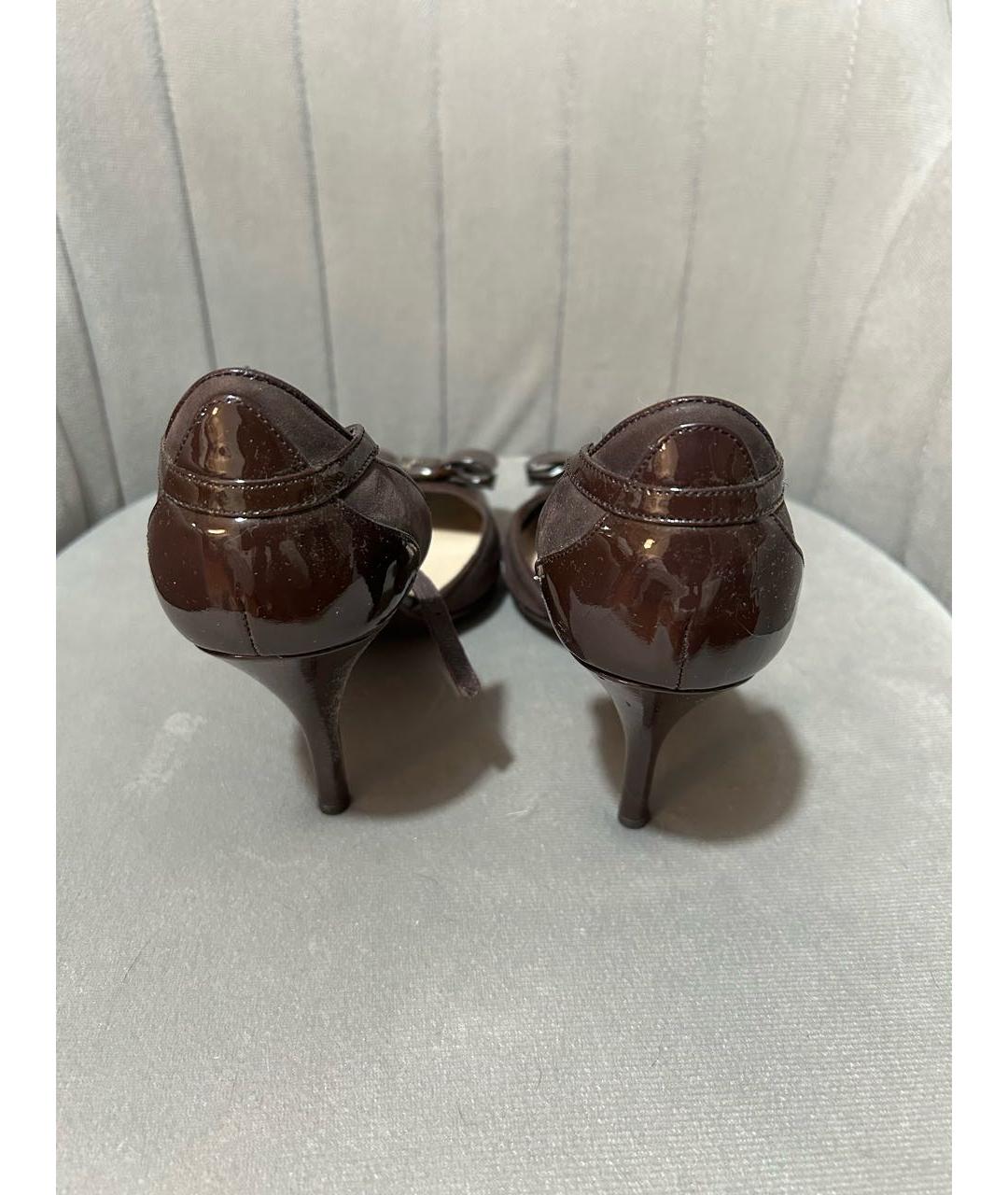 FERRAGAMO Бордовые туфли из лакированной кожи, фото 4
