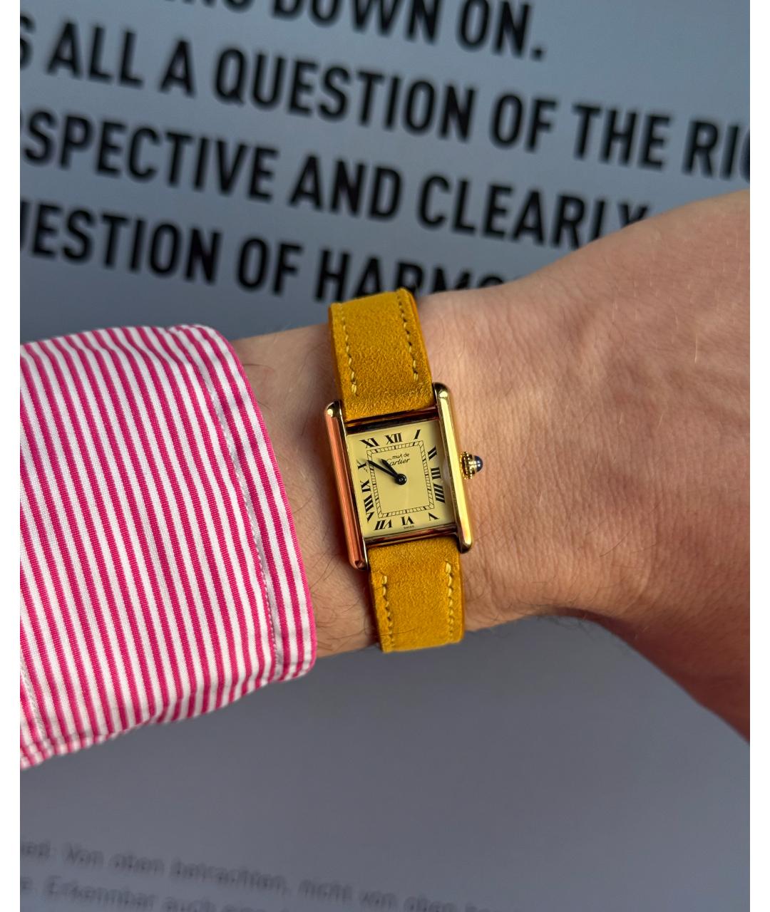 CARTIER Желтые серебряные часы, фото 3