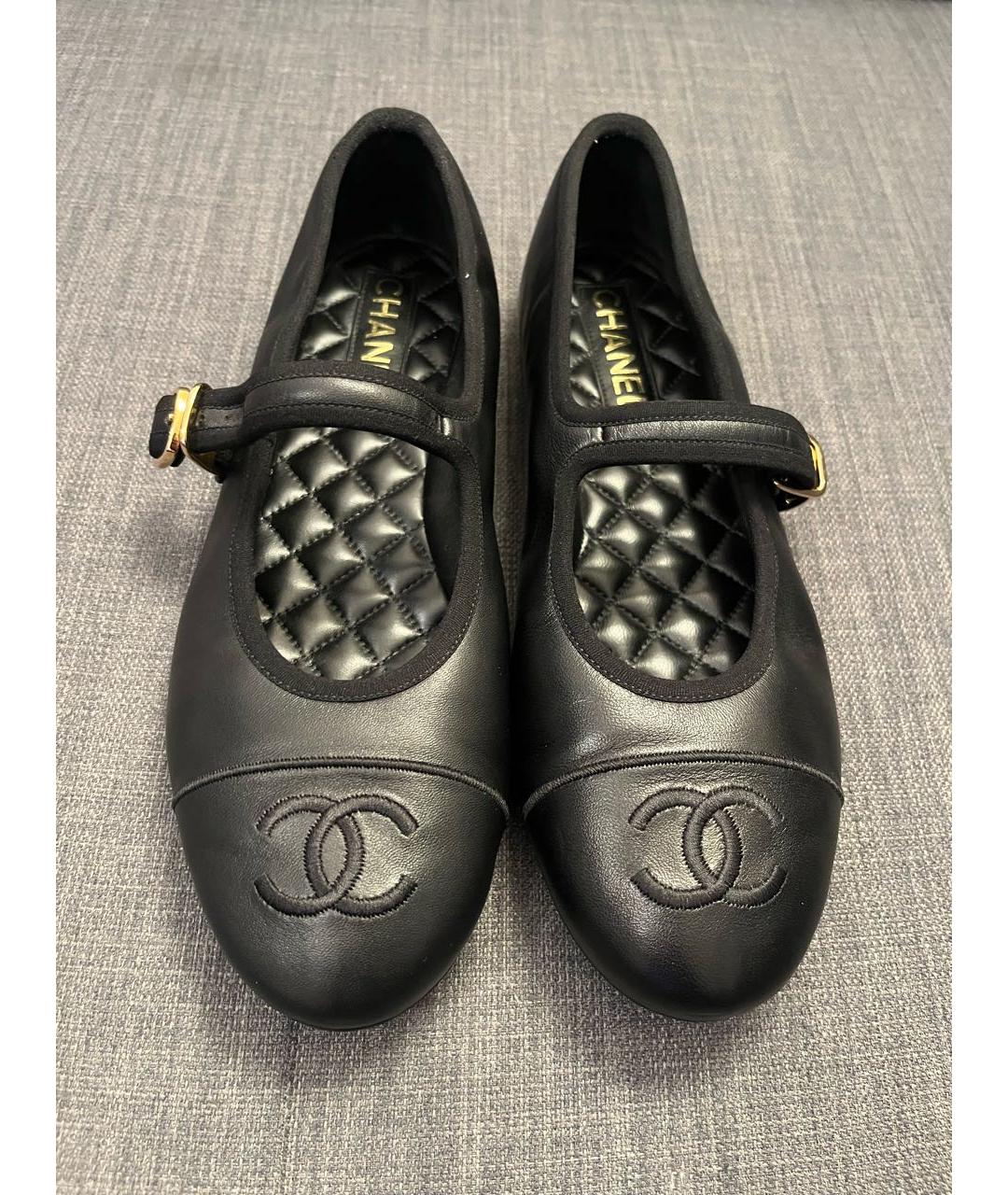 CHANEL Черные кожаные балетки, фото 2