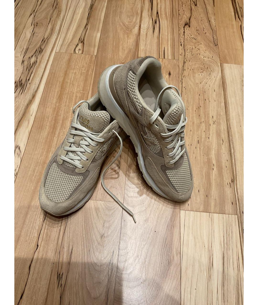 LOUIS VUITTON Бежевые замшевые низкие кроссовки / кеды, фото 6