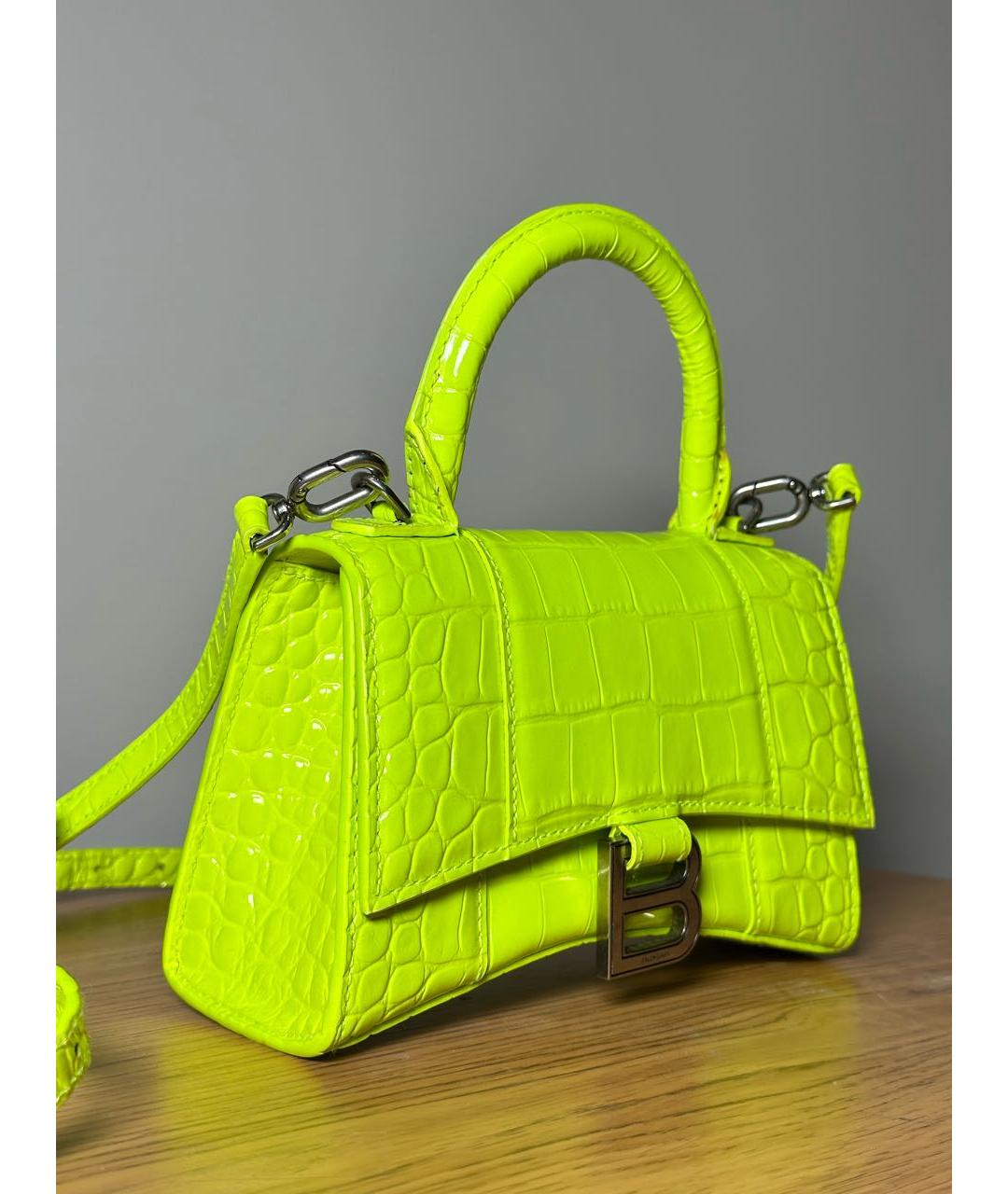 BALENCIAGA Салатовая сумка через плечо из лакированной кожи, фото 2