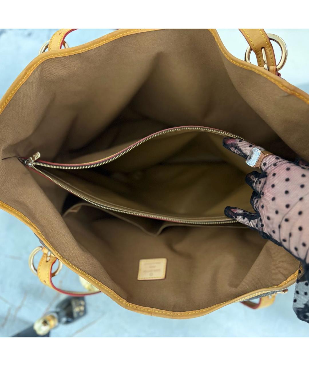 LOUIS VUITTON Коричневая сумка с короткими ручками из канвы, фото 4