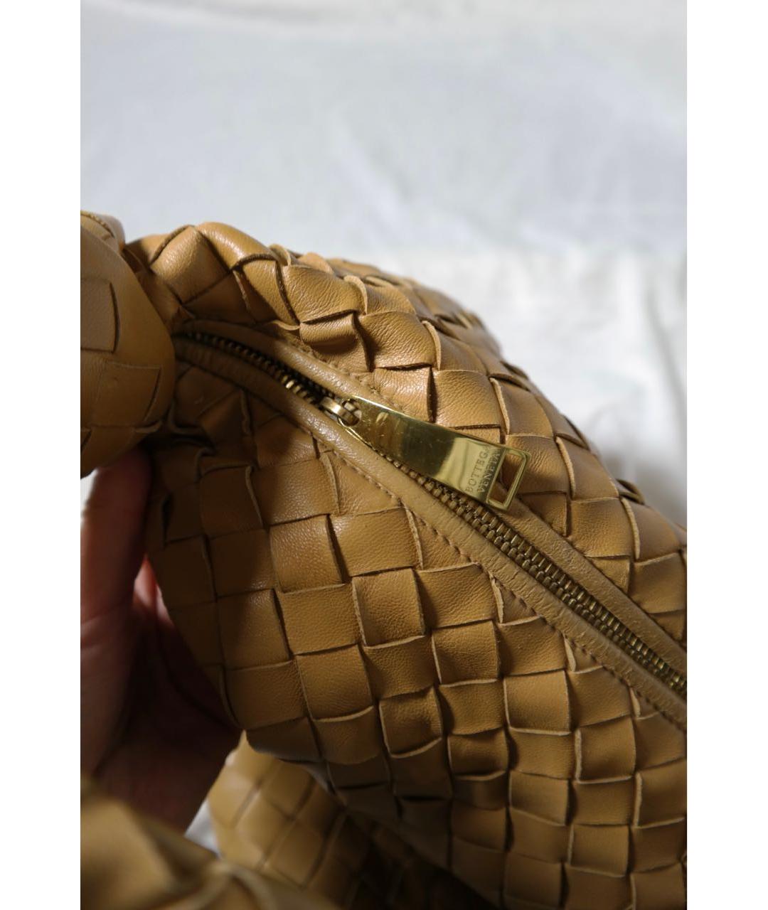 BOTTEGA VENETA Коричневая кожаная сумка с короткими ручками, фото 5