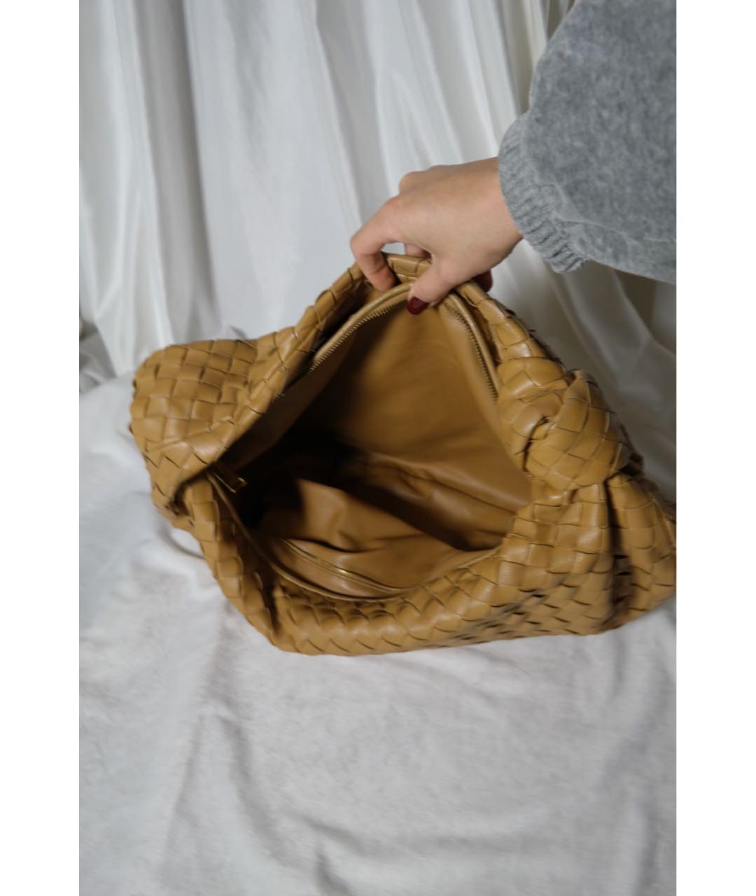 BOTTEGA VENETA Коричневая кожаная сумка с короткими ручками, фото 3