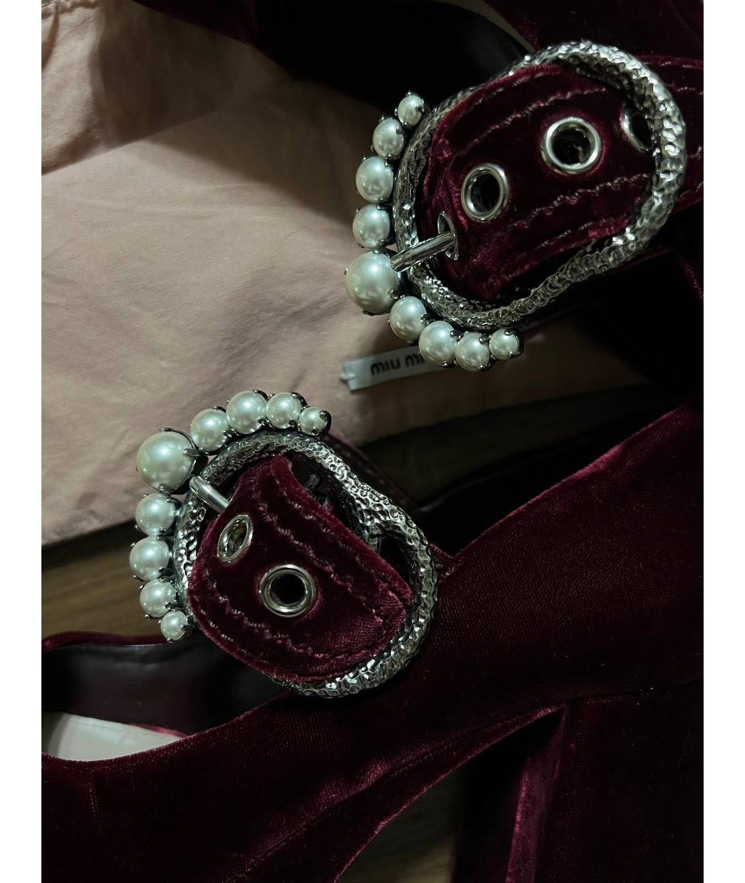 MIU MIU Бордовые бархатные туфли, фото 2
