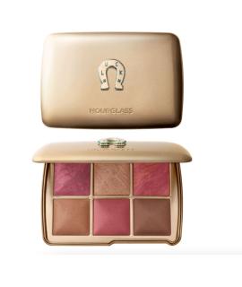 Hourglass Румяна