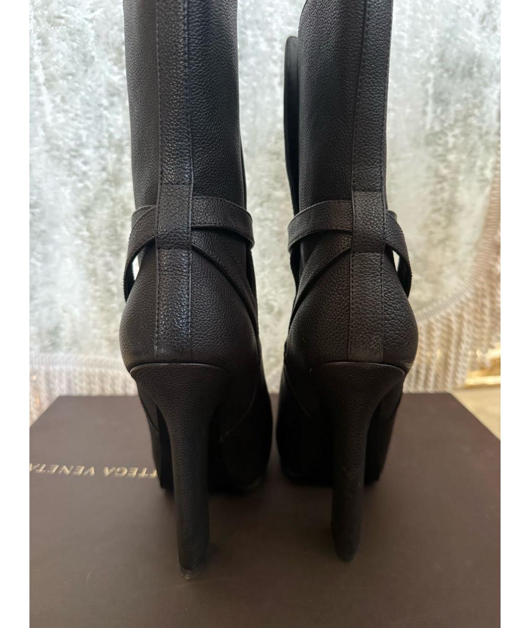 BOTTEGA VENETA Черные кожаные сапоги, фото 4