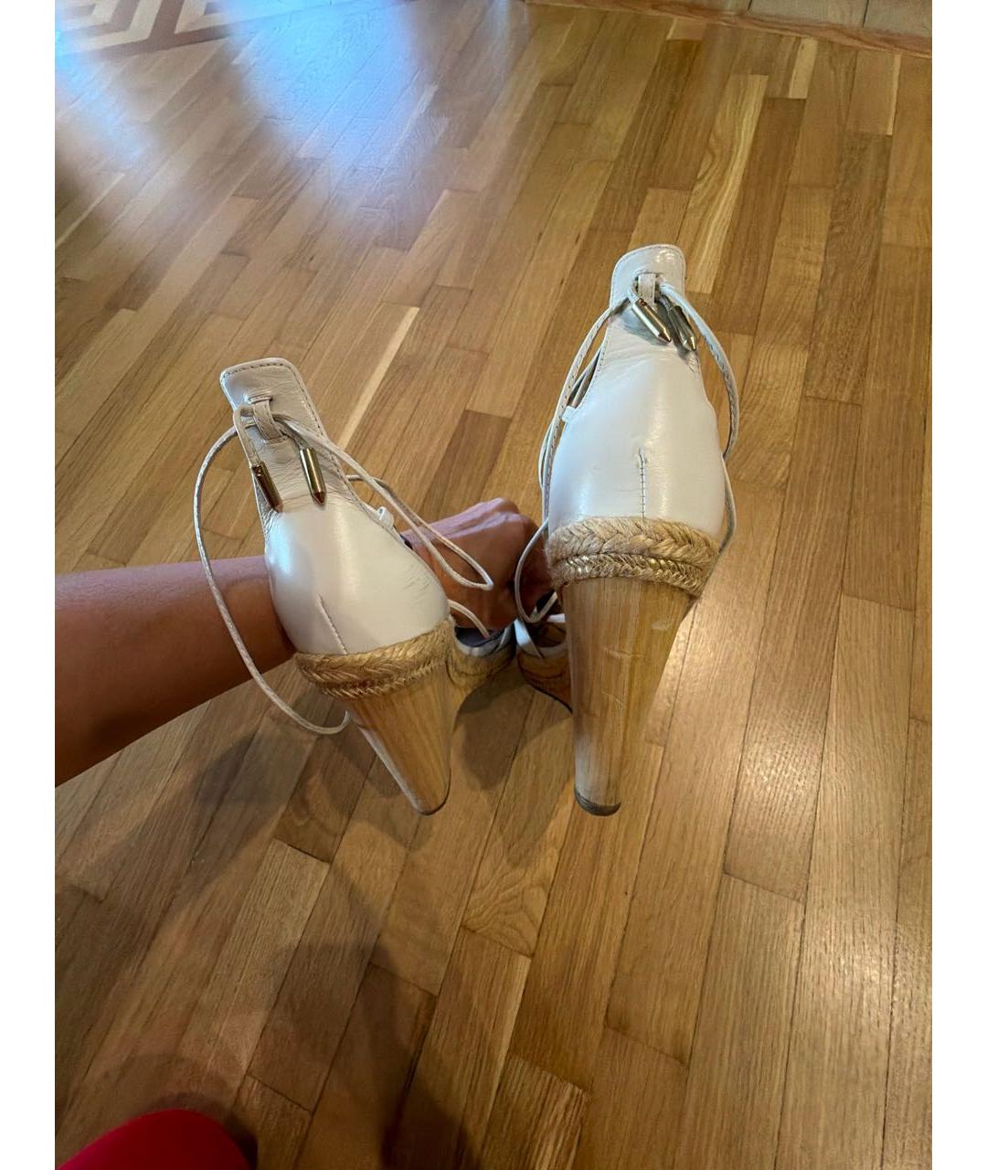 AQUAZZURA Белые кожаные босоножки, фото 4