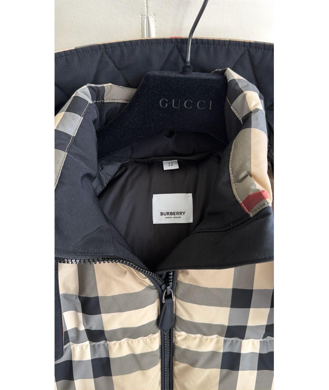 BURBERRY Бежевый полиэстеровый пуховик, фото 2