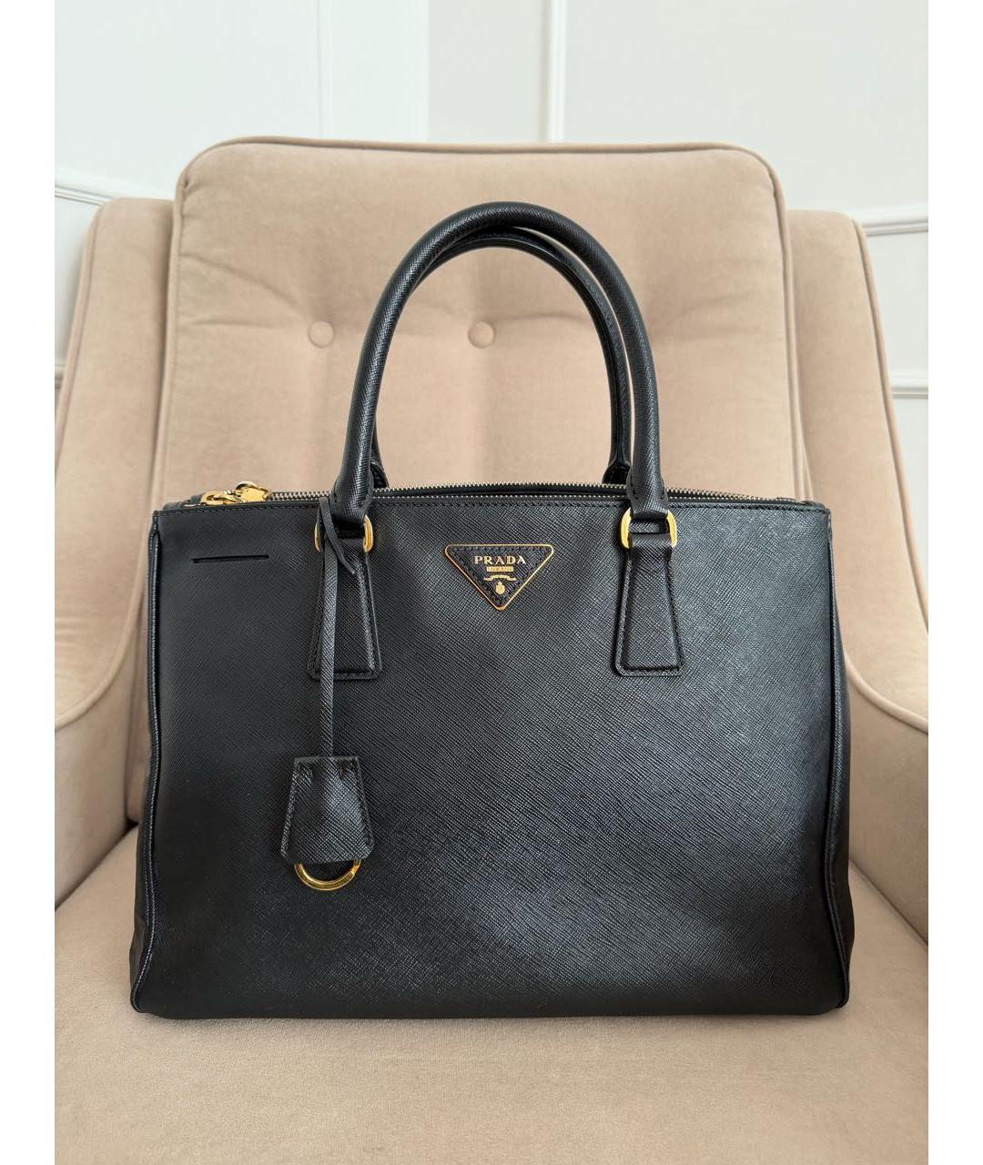 PRADA Черная кожаная сумка тоут, фото 9