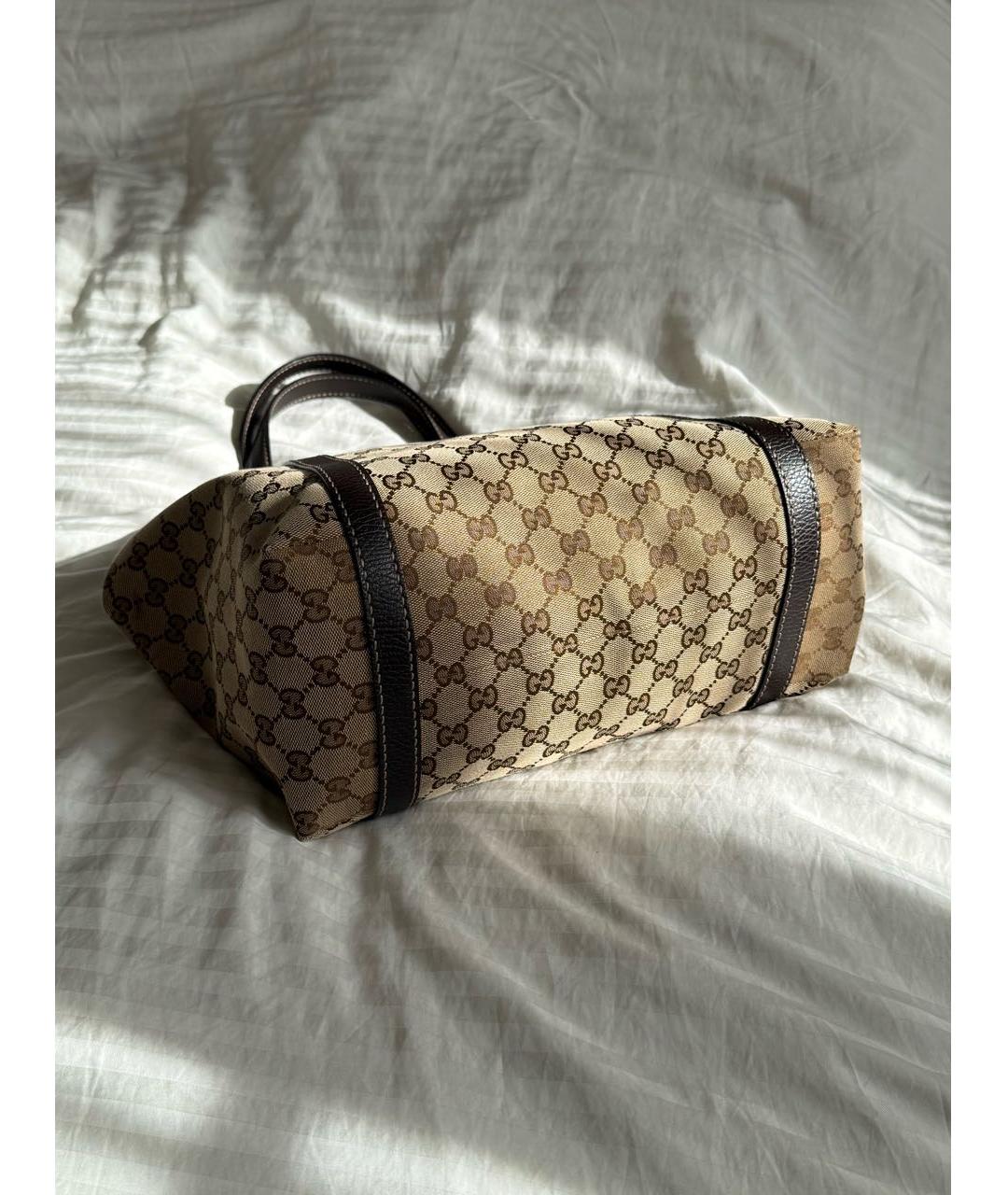 GUCCI Коричневая тканевая сумка с короткими ручками, фото 3