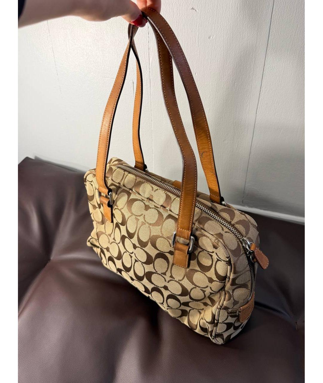 COACH Бежевая сумка с короткими ручками из канвы, фото 6