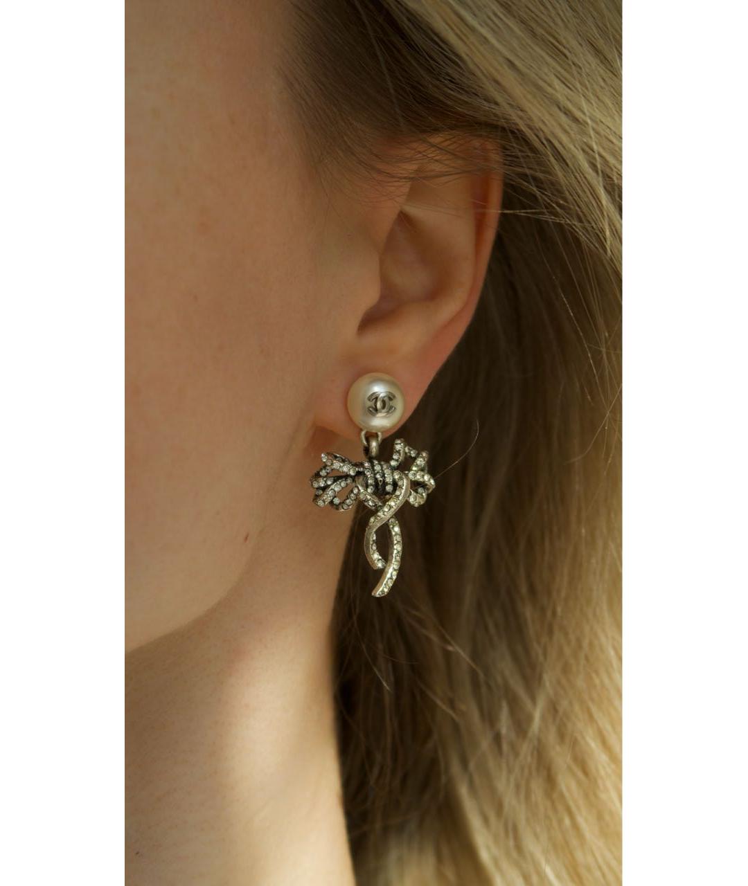 CHANEL Серебряные металлические серьги, фото 4