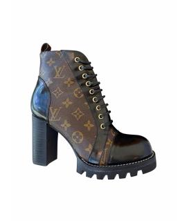 LOUIS VUITTON Ботильоны