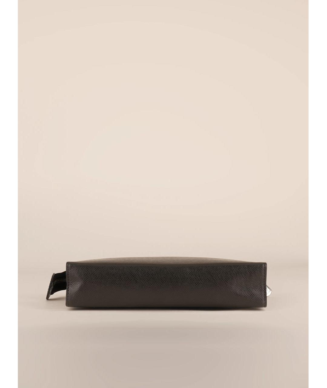 LOUIS VUITTON Черная кожаная барсетка, фото 5