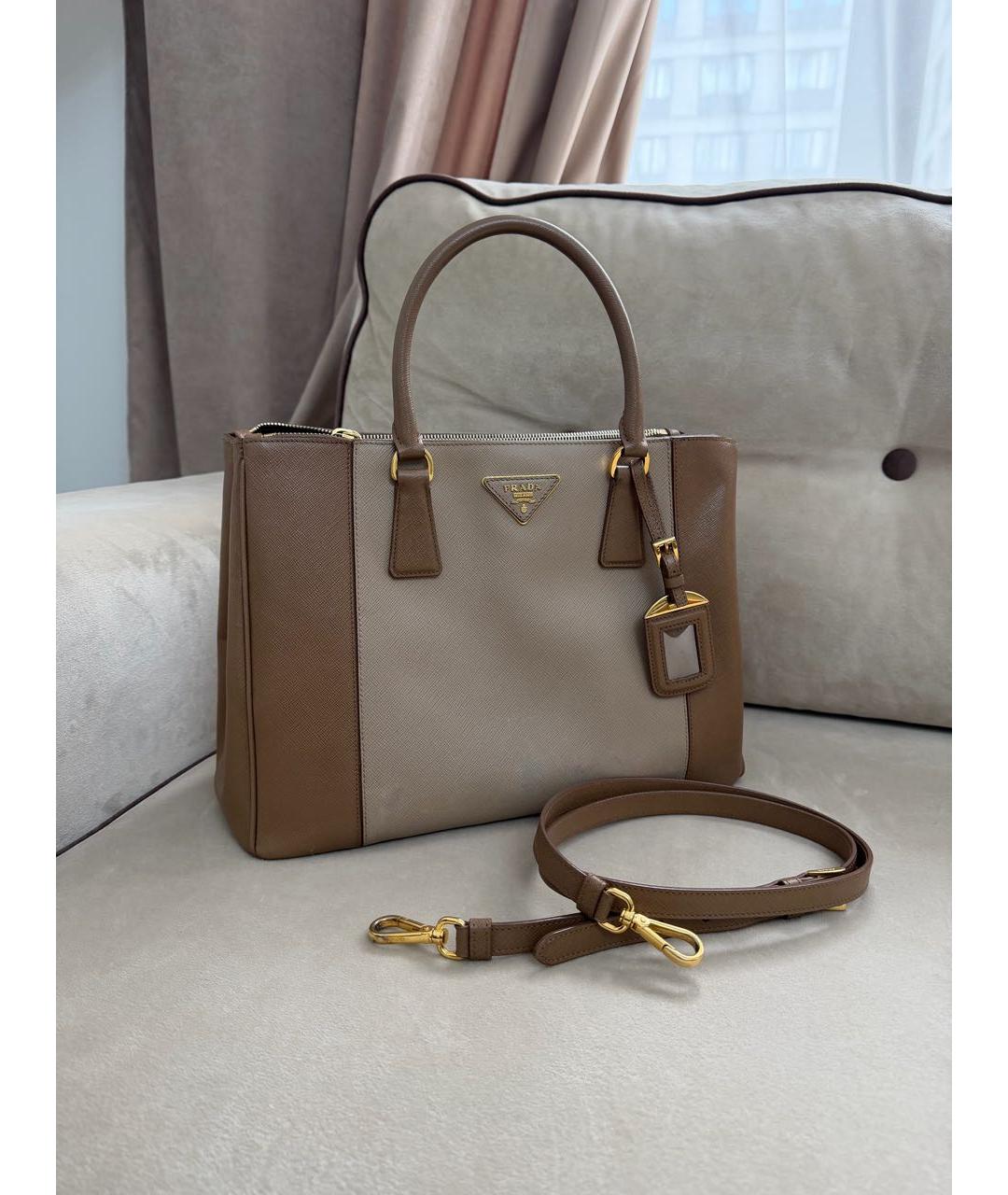 PRADA Бежевая кожаная сумка тоут, фото 2