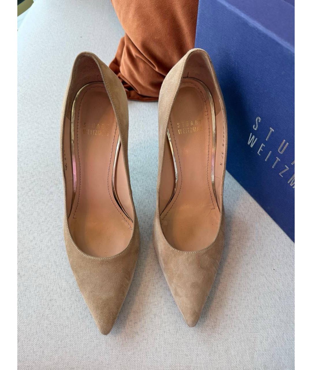 STUART WEITZMAN Бежевые замшевые туфли, фото 2