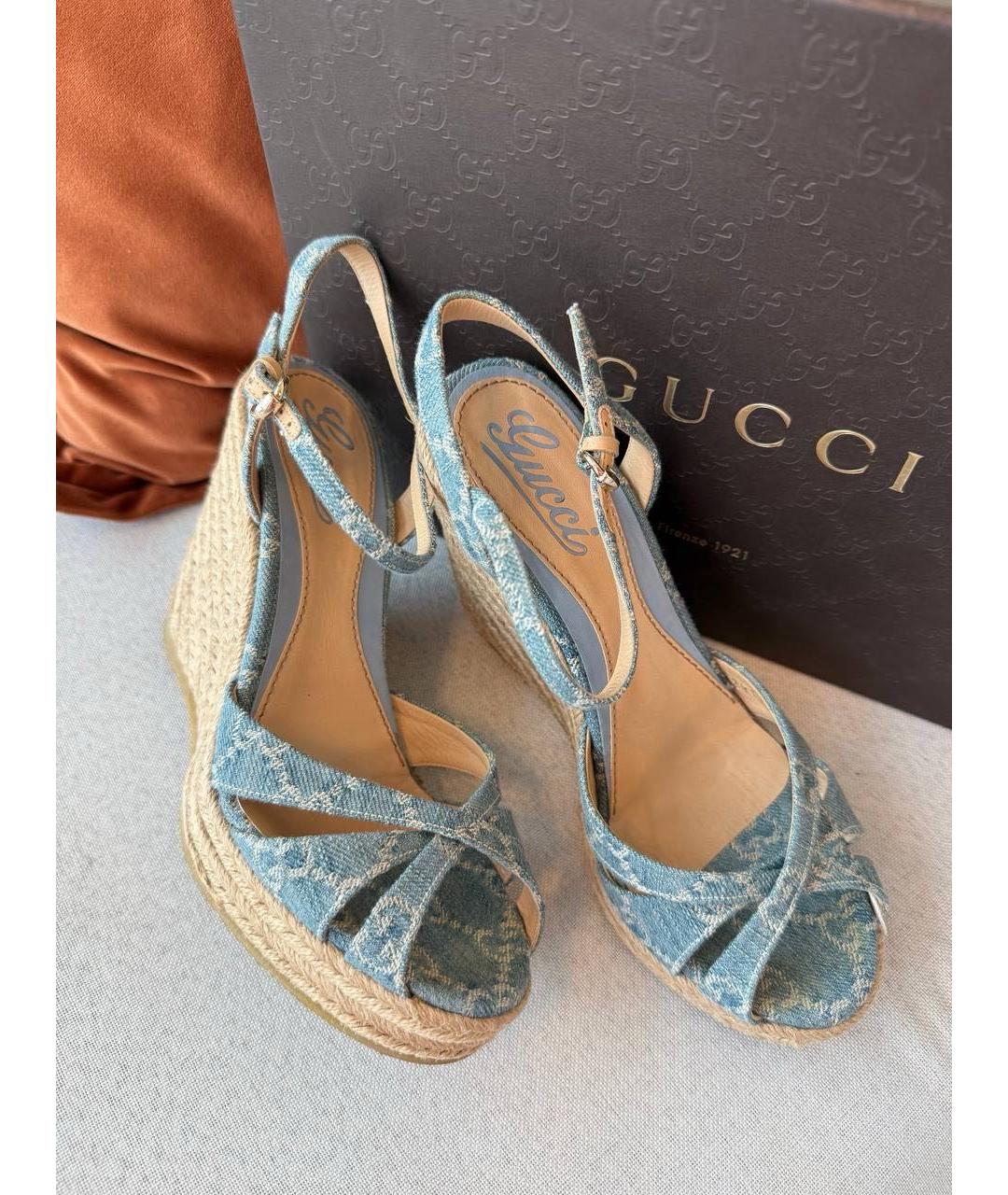 GUCCI Голубые текстильные босоножки, фото 2