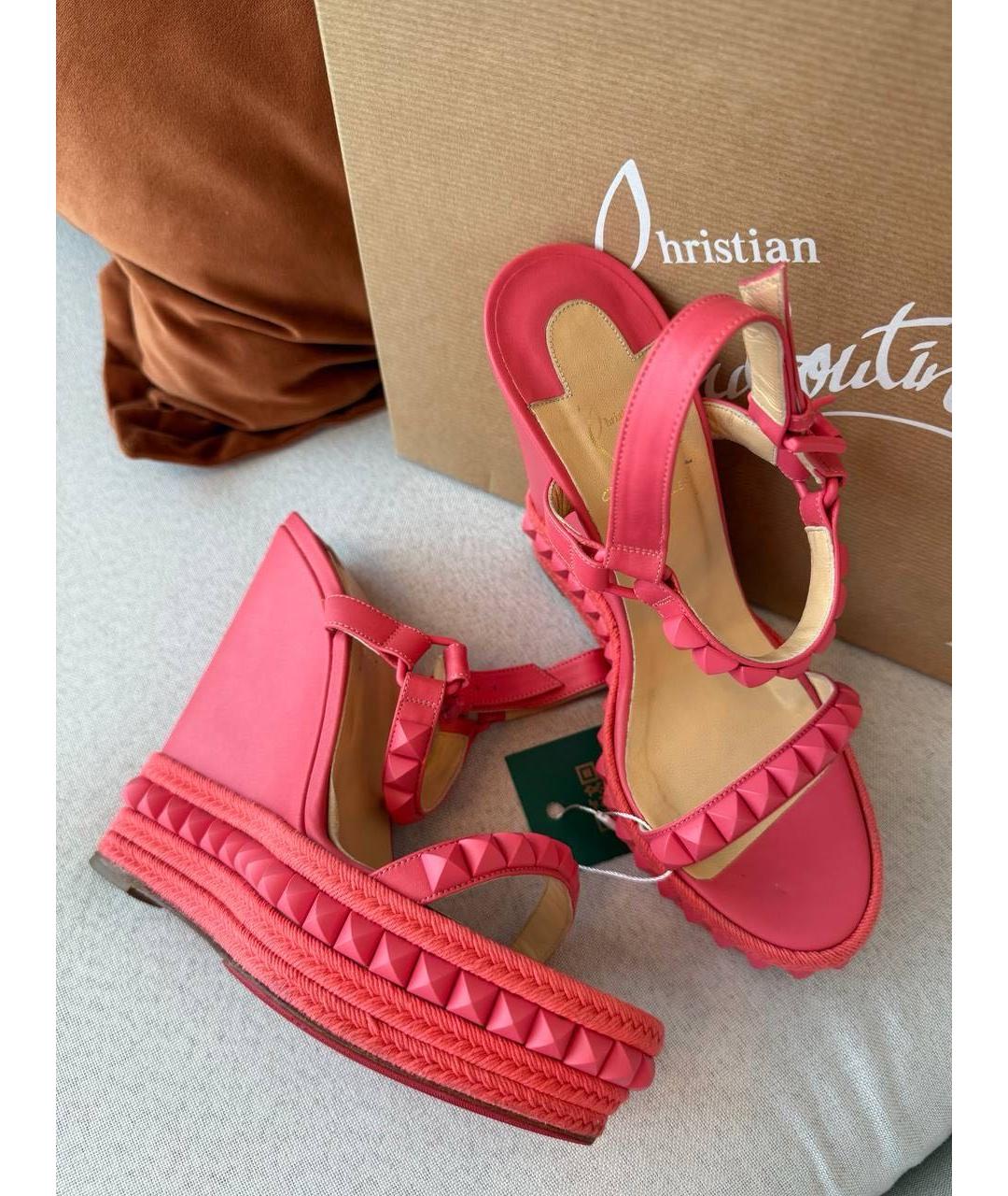 CHRISTIAN LOUBOUTIN Коралловые кожаные босоножки, фото 7