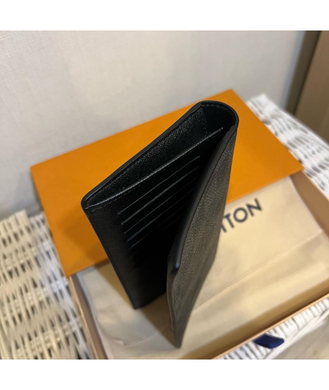 LOUIS VUITTON Черный кожаный кошелек, фото 3