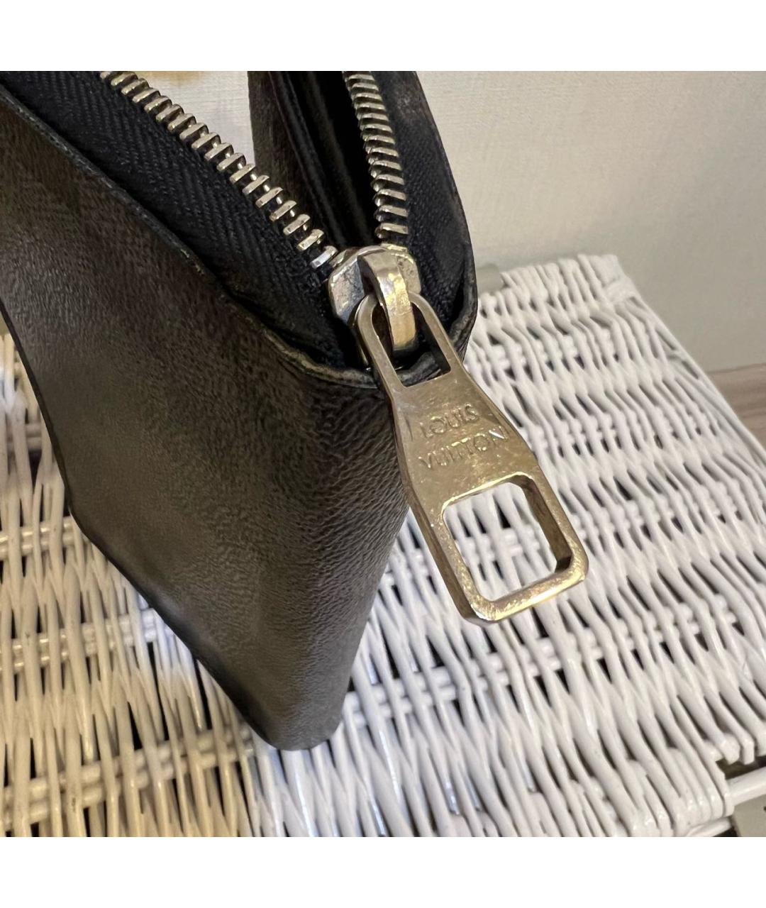 LOUIS VUITTON Черный кожаный кошелек, фото 4