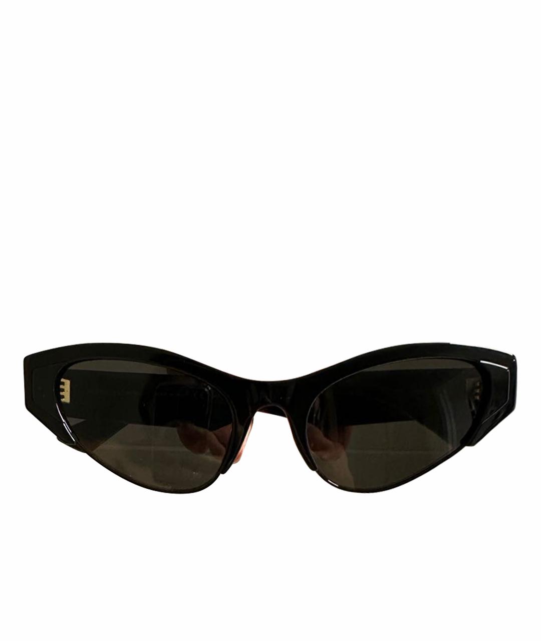 BOTTEGA VENETA Черные пластиковые солнцезащитные очки, фото 1
