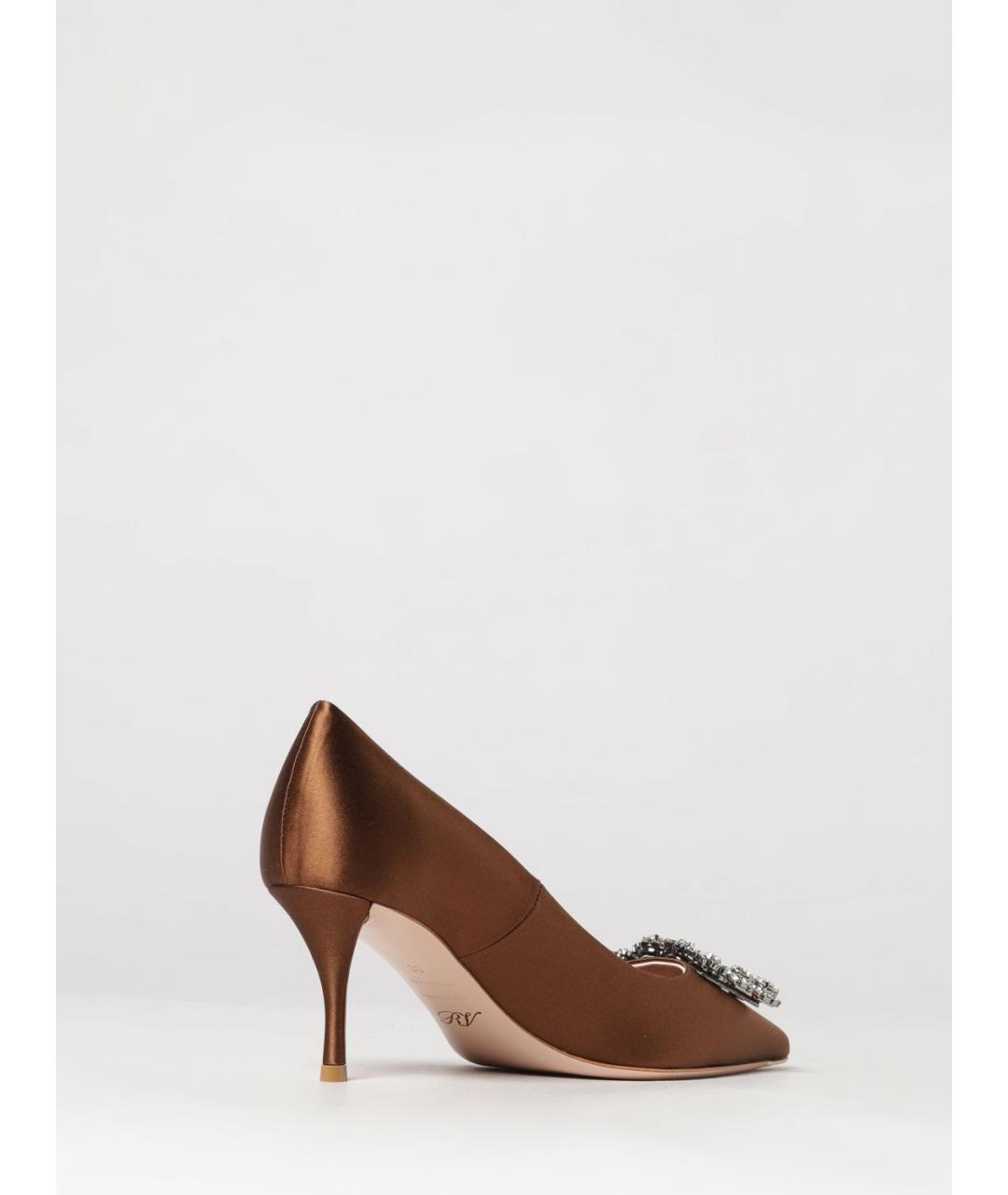 ROGER VIVIER Коричневые текстильные туфли, фото 3