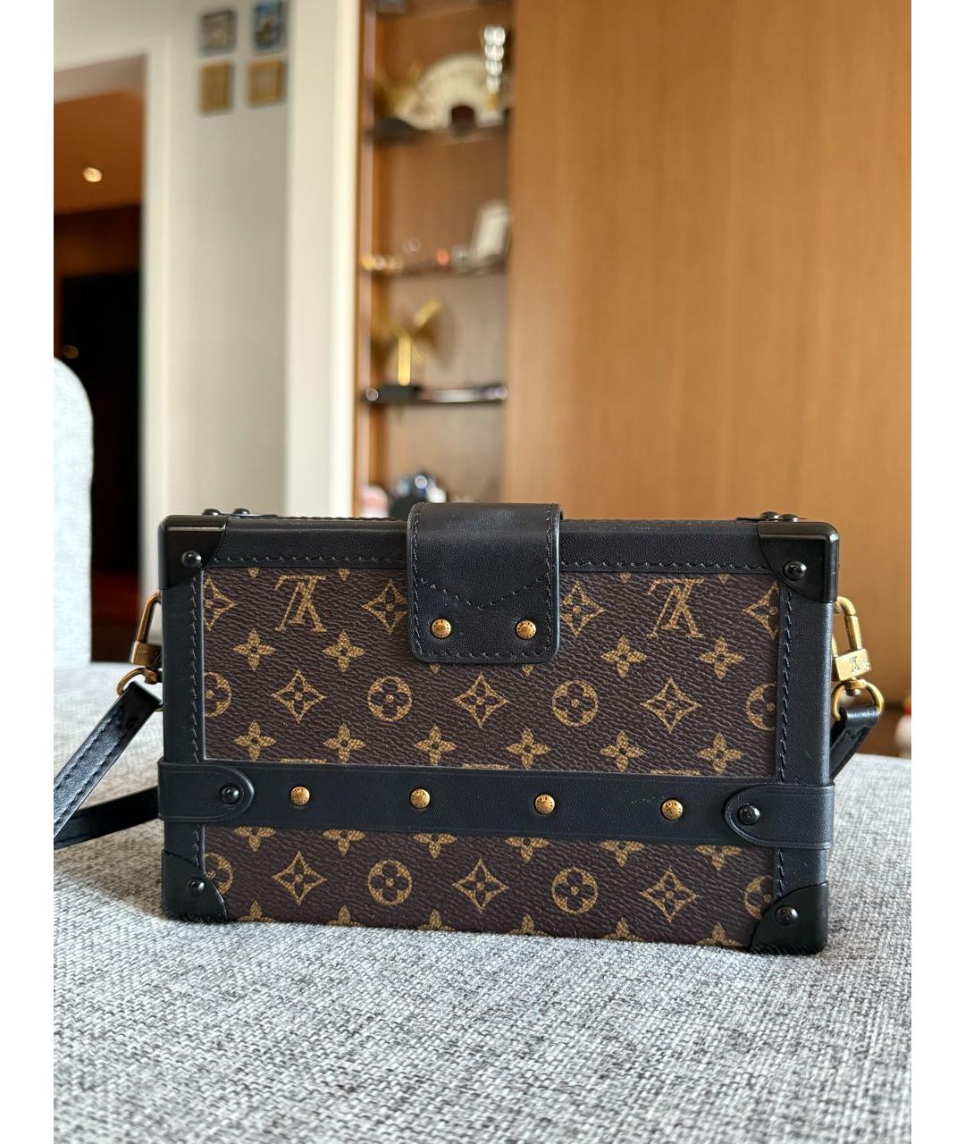 LOUIS VUITTON Коричневая сумка через плечо, фото 3