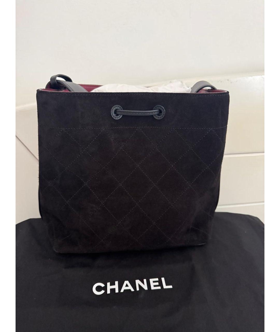 CHANEL Черная замшевая сумка через плечо, фото 2