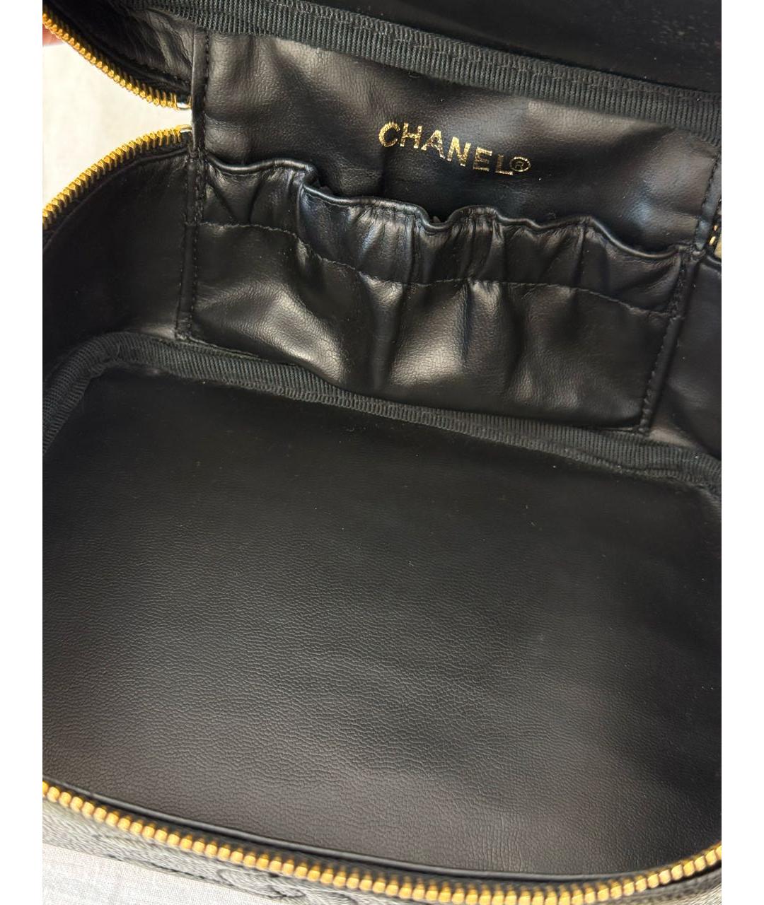 CHANEL Черная кожаная косметичка, фото 7