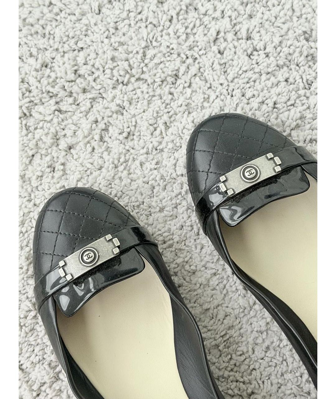 CHANEL Черные кожаные балетки, фото 2