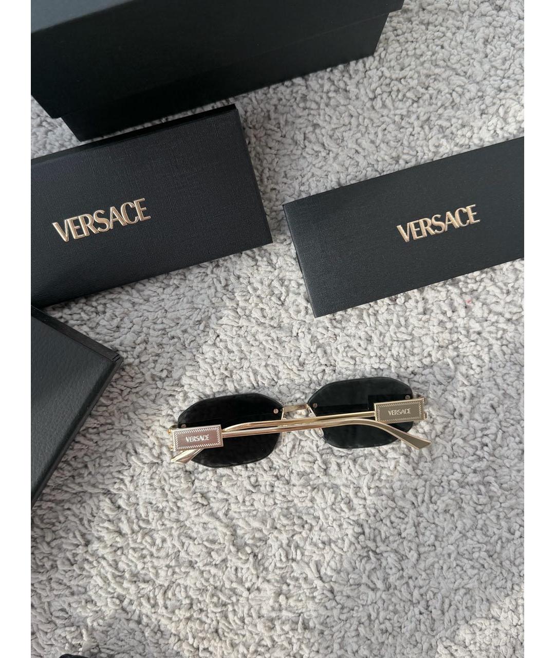 VERSACE Черные металлические солнцезащитные очки, фото 4