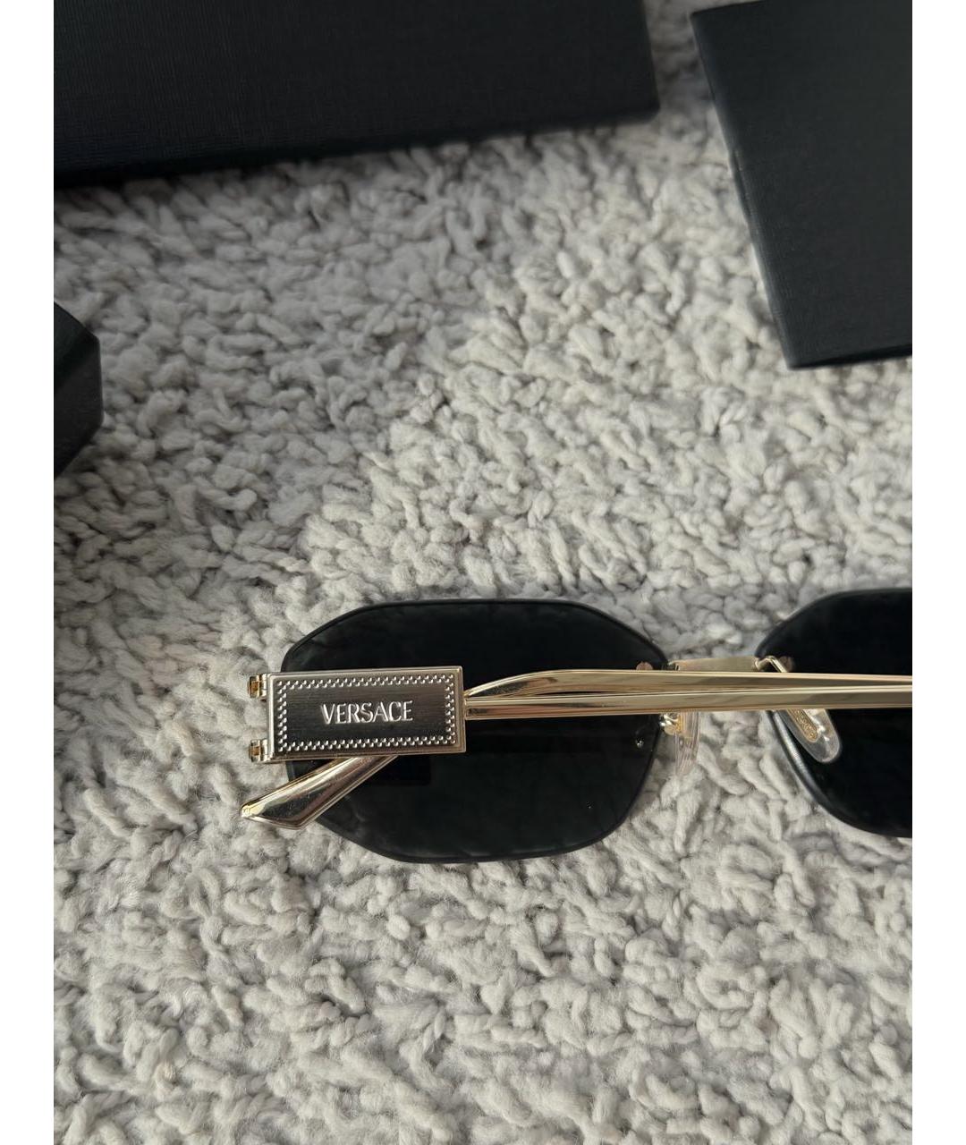 VERSACE Черные металлические солнцезащитные очки, фото 3