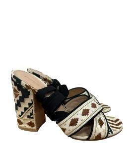GIANVITO ROSSI Босоножки