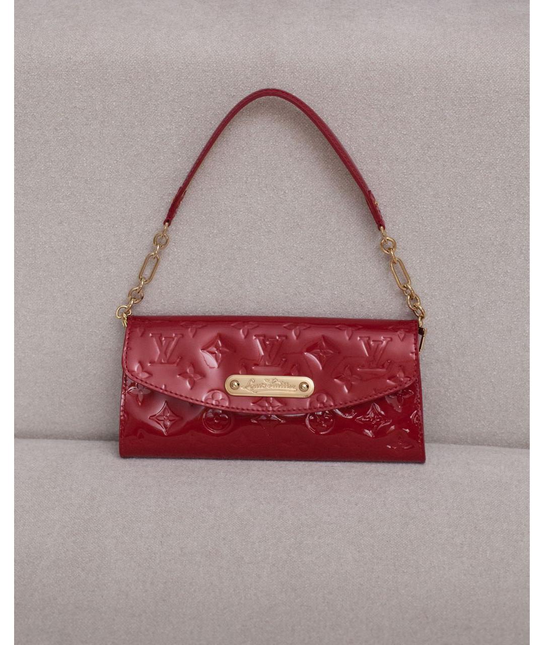 LOUIS VUITTON Красная сумка с короткими ручками из лакированной кожи, фото 9