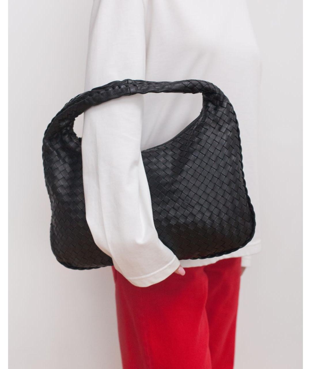 BOTTEGA VENETA Черная кожаная сумка с короткими ручками, фото 4