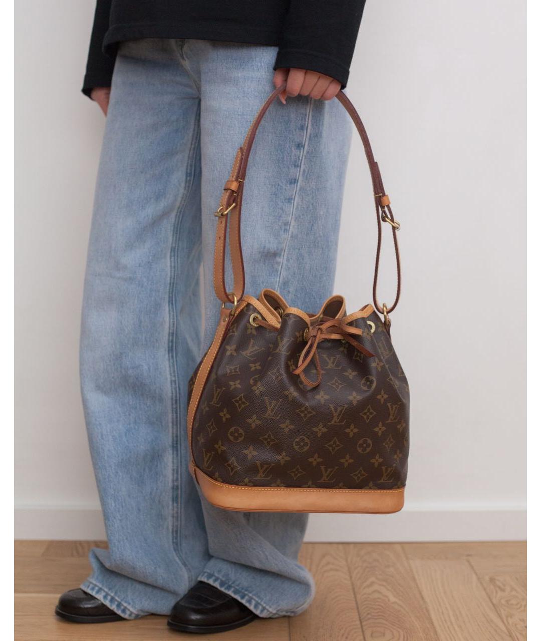 LOUIS VUITTON Коричневая сумка с короткими ручками из канвы, фото 4