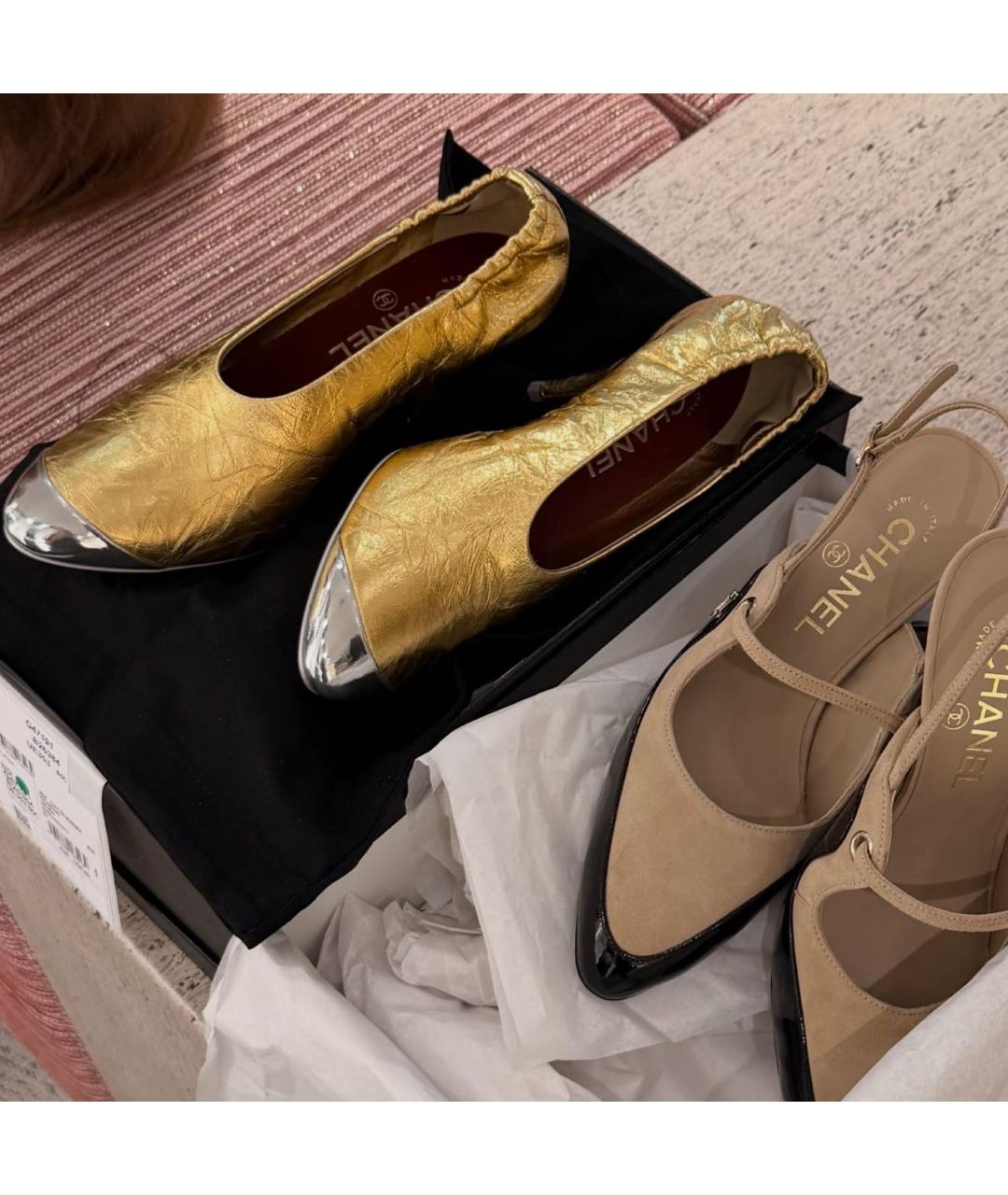 CHANEL Золотые кожаные туфли, фото 6