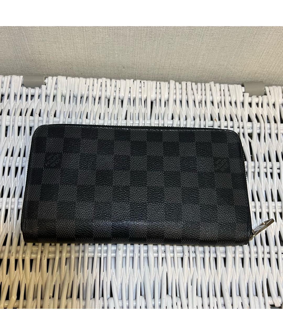 LOUIS VUITTON Черный кожаный кошелек, фото 8