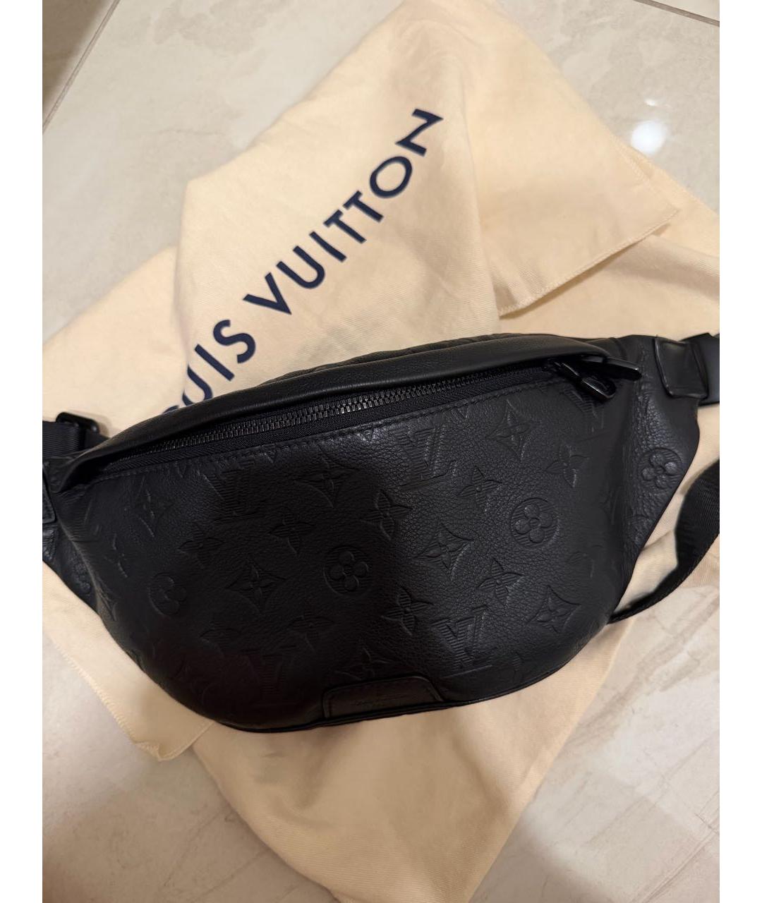 LOUIS VUITTON Черная кожаная поясная сумка, фото 9
