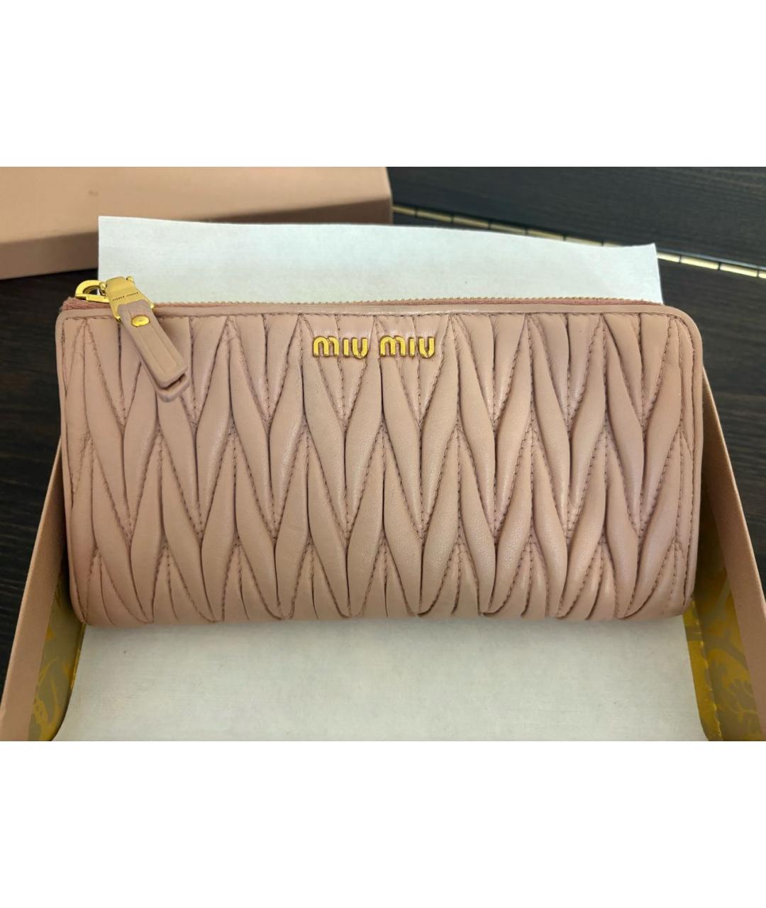 MIU MIU Бежевый кожаный кошелек, фото 8