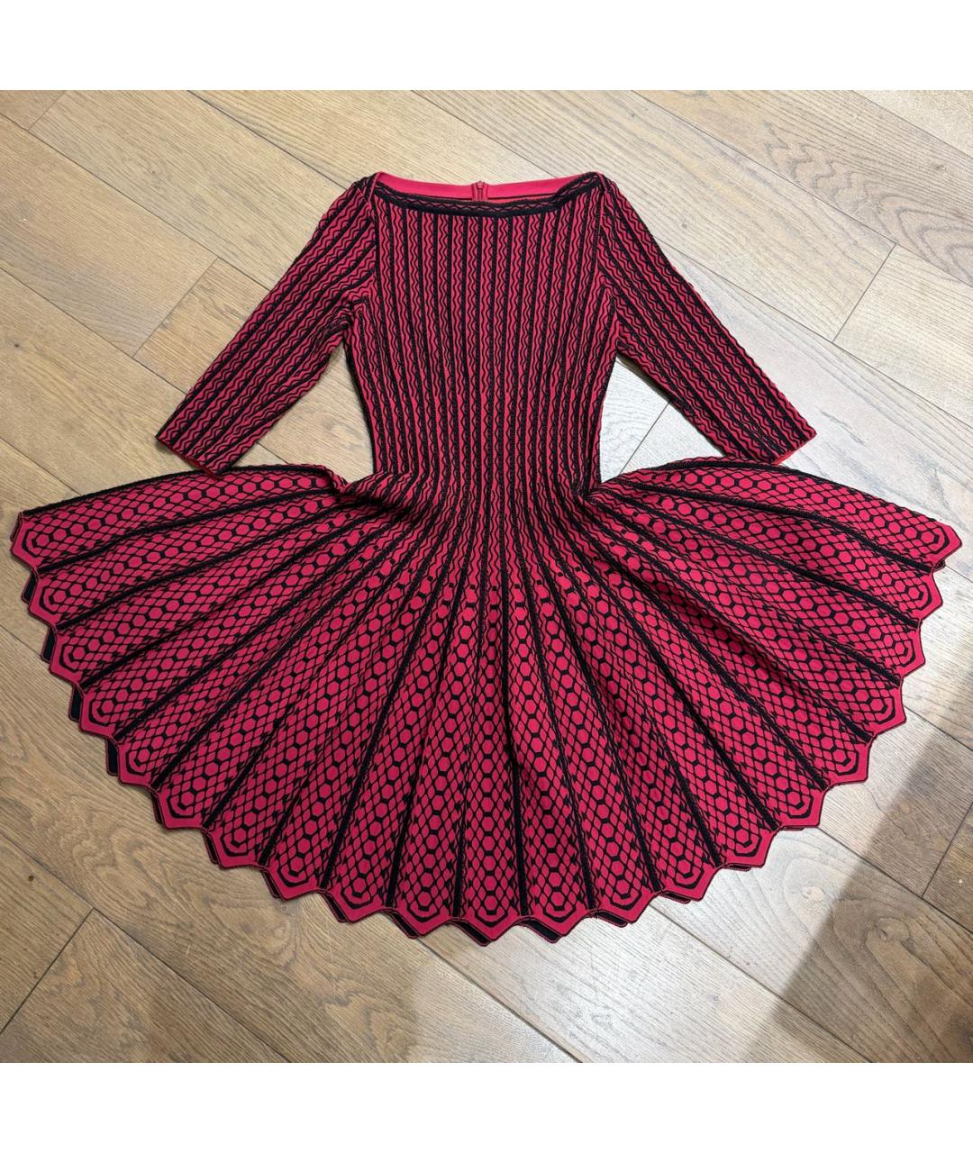 ALAIA Красное вискозное коктейльное платье, фото 9