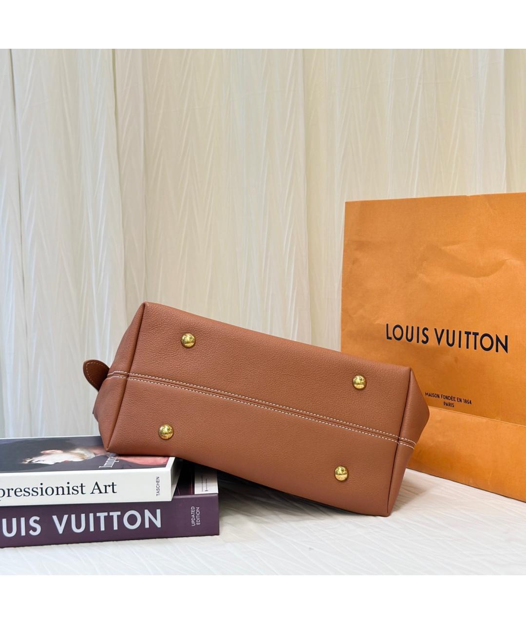 LOUIS VUITTON Коричневая кожаная сумка тоут, фото 6