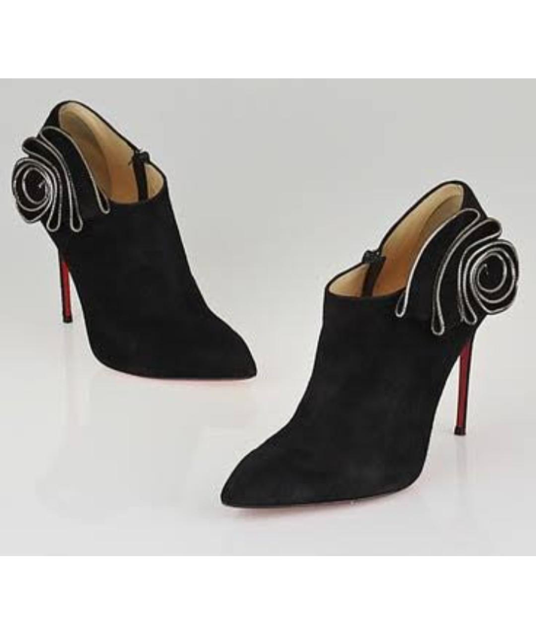 CHRISTIAN LOUBOUTIN Черные замшевые ботильоны, фото 2