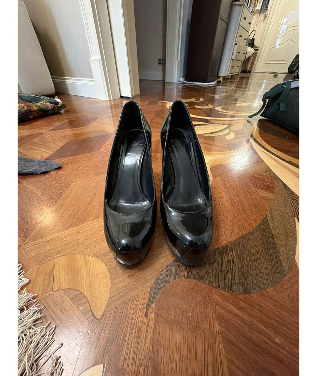 SAINT LAURENT Черные туфли из лакированной кожи, фото 2