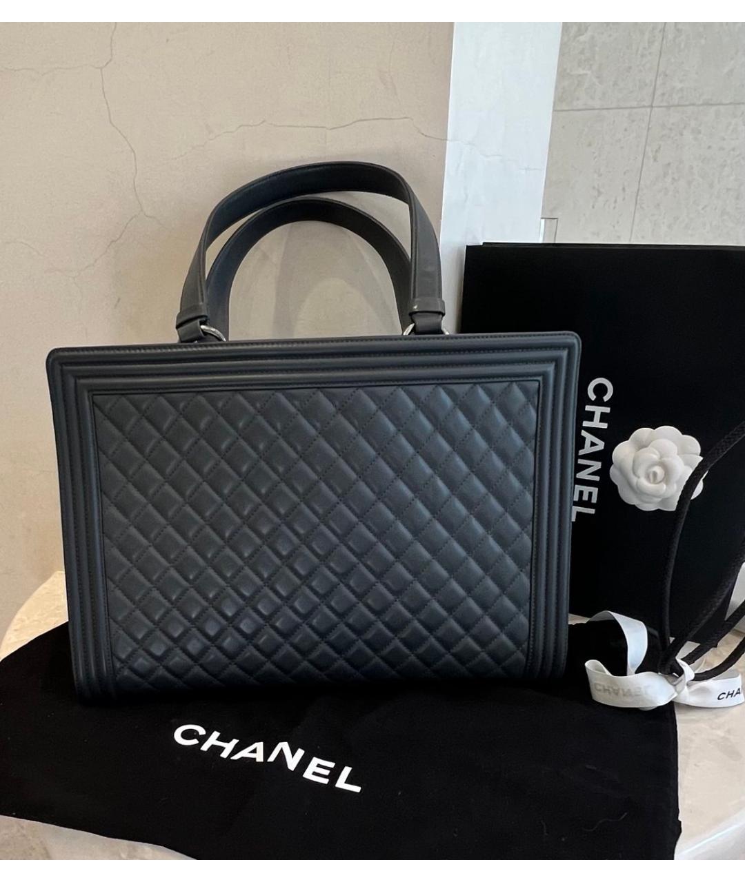 CHANEL Серая кожаная сумка тоут, фото 2